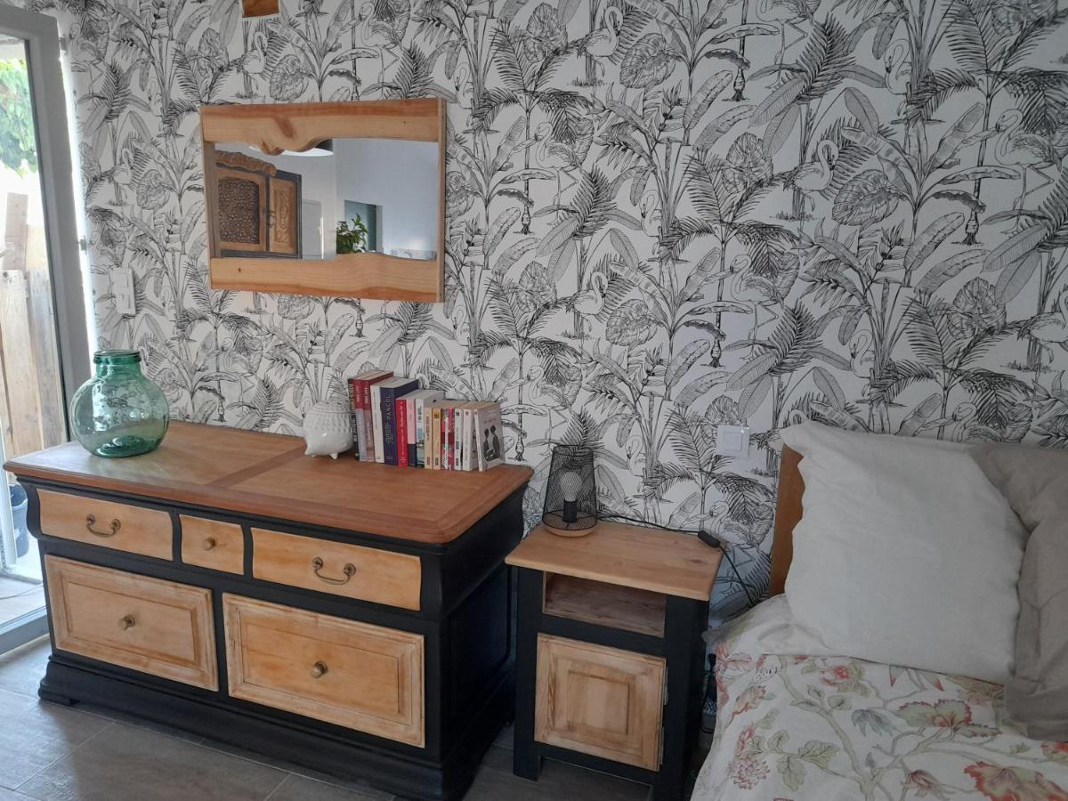 L'Atelier Des Reves Villa กาเปสตอง ภายนอก รูปภาพ